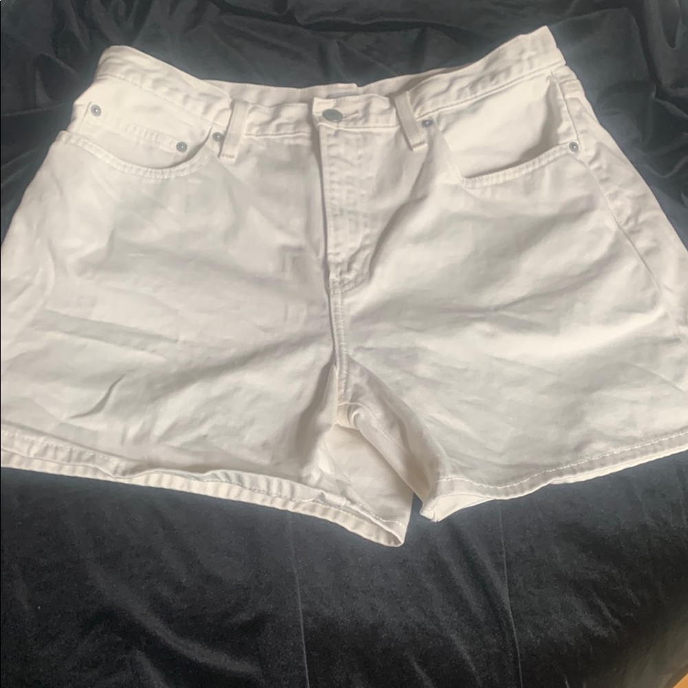 Uniqlo White Jean Shorts Relaxed Fit